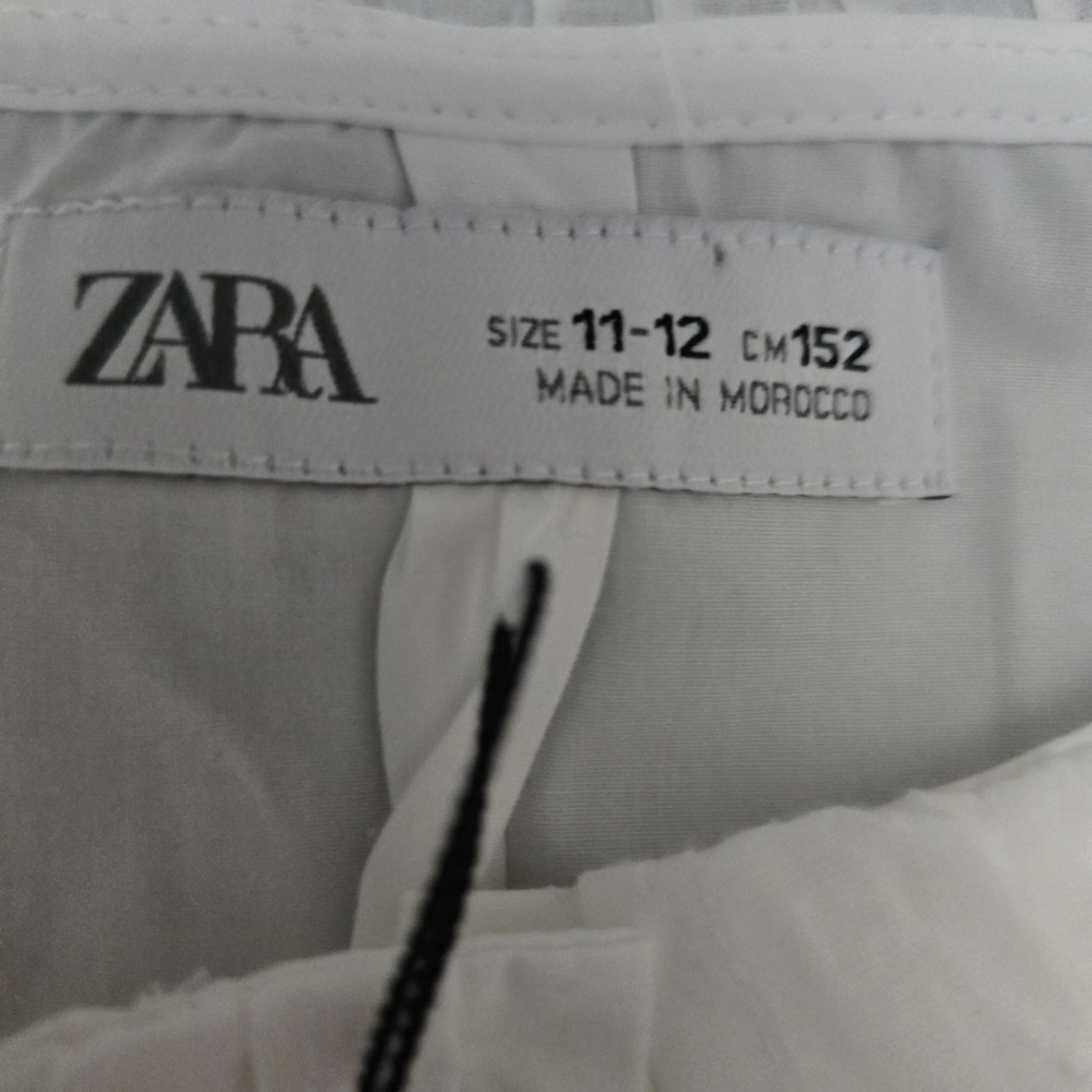 ZARA White Eyelet Lace Collar Button-Up Blouse - Picture 4 of 12